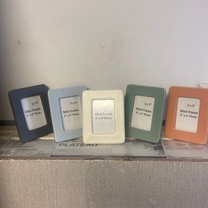 5 2x3 in picture frames